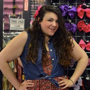 Meet your Posher, Emma